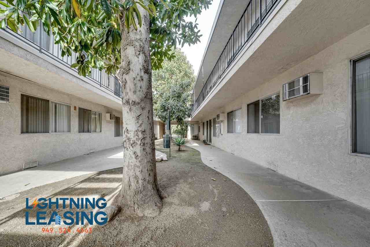 8124 Langdon Ave #31D - Photo 3 of 12