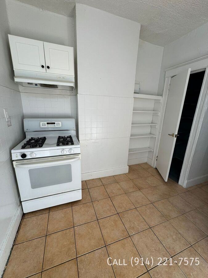 34 Van Cortlandt Park Ave - Photo 7 of 17