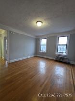 15 Locust Hill Ave #4B - Photo 1 of 1