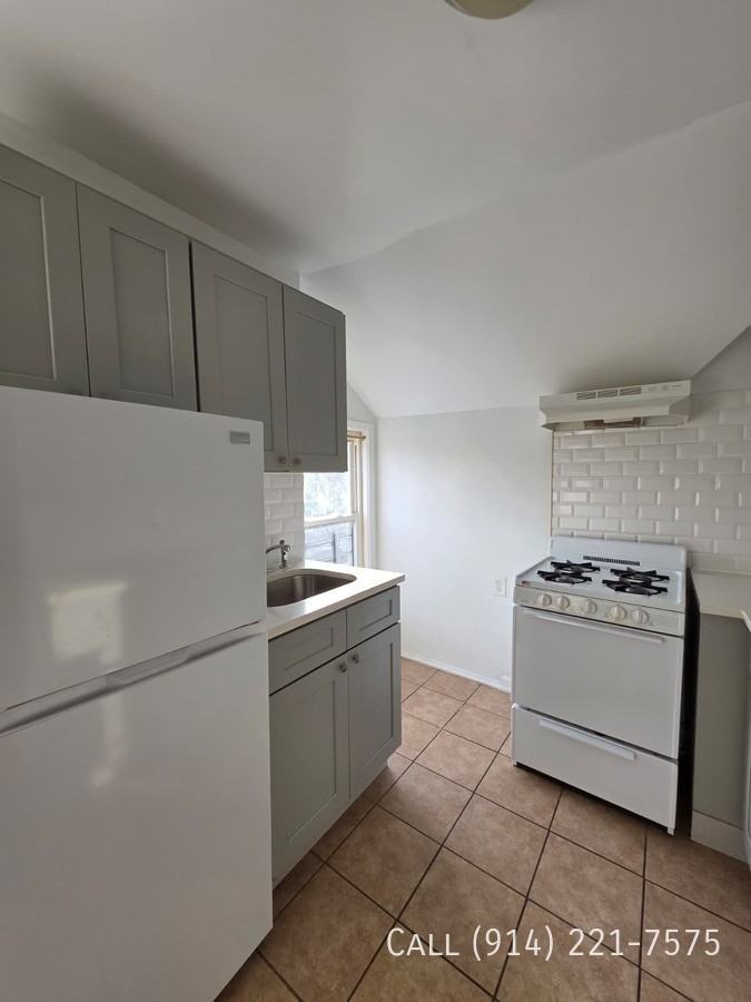 35 Altonwood Pl - Photo 4 of 16