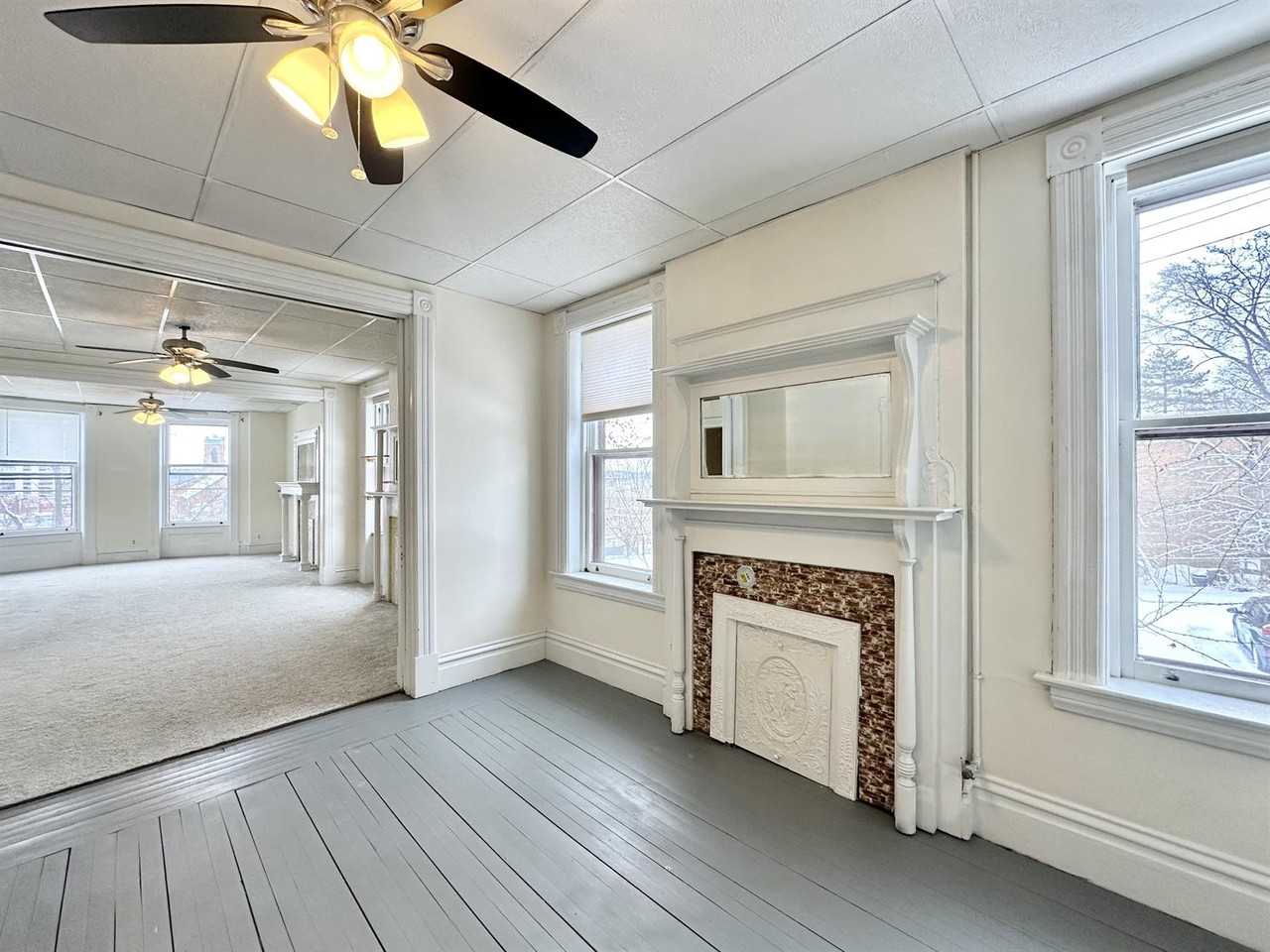 270 8th St #2 - Photo 3 of 8