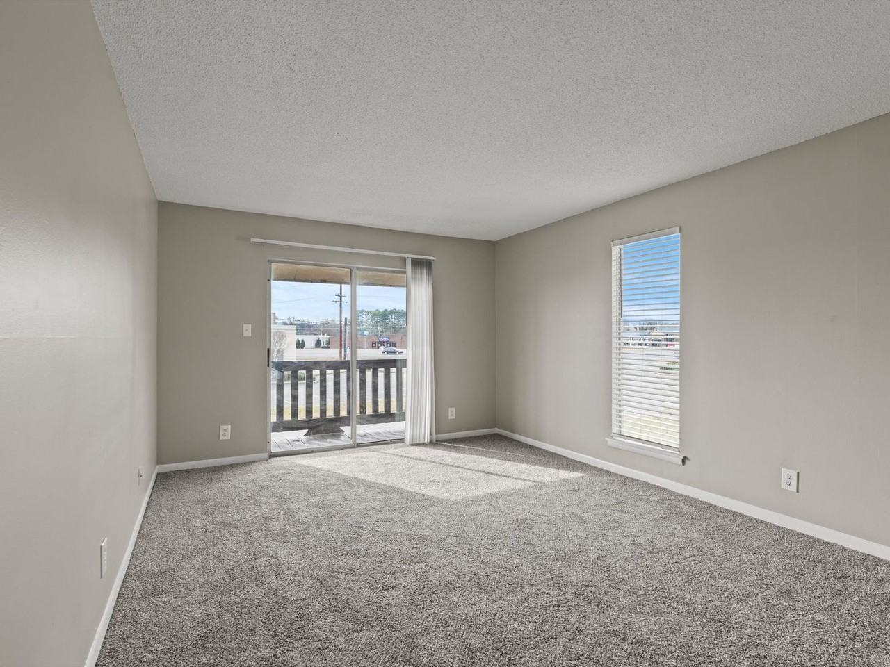 1242 Beltline Rd Sw #215 - Photo 3 of 50