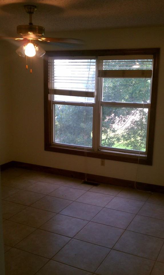 David Severn - Photo 3 of 19