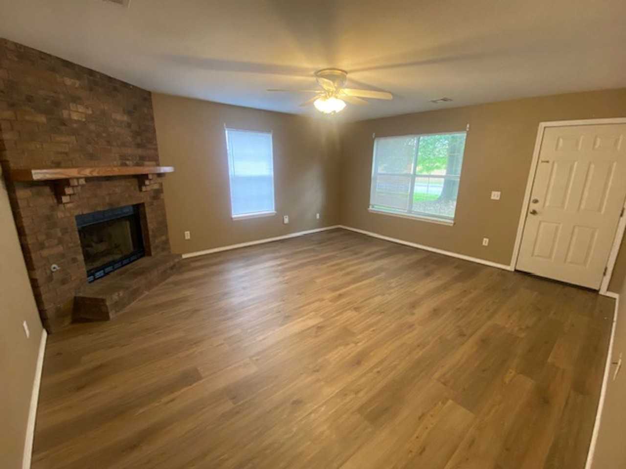 128 Killdeer Dr - Photo 4 of 13