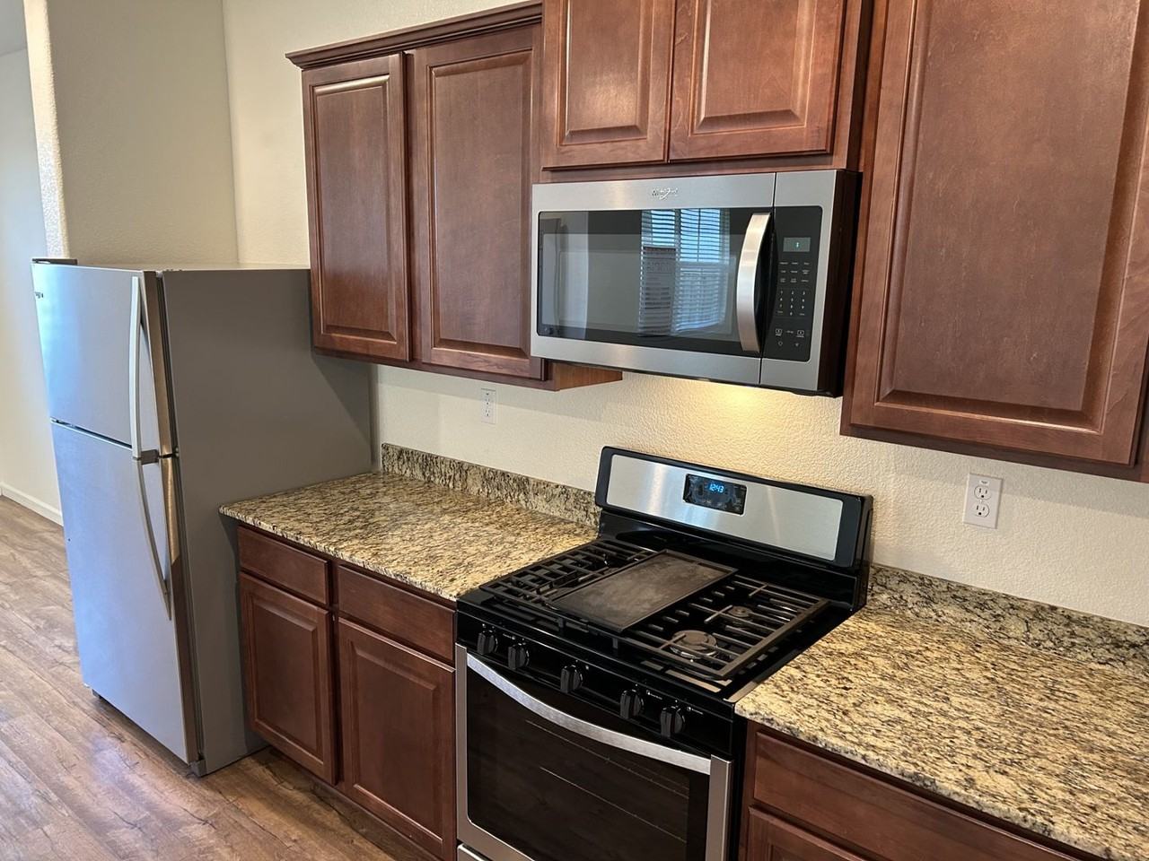 722 Henry Long Blvd - Photo 7 of 28