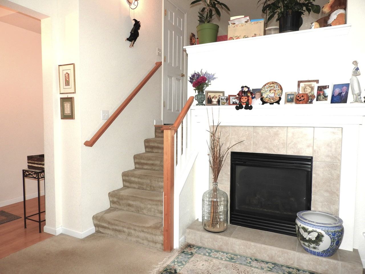 8172 E 29th Ave - Photo 2 of 13