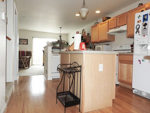 8172 E 29th Ave - Photo 4 of 13