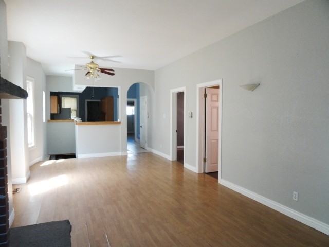 2333 N Clarkson St - Photo 5 of 7