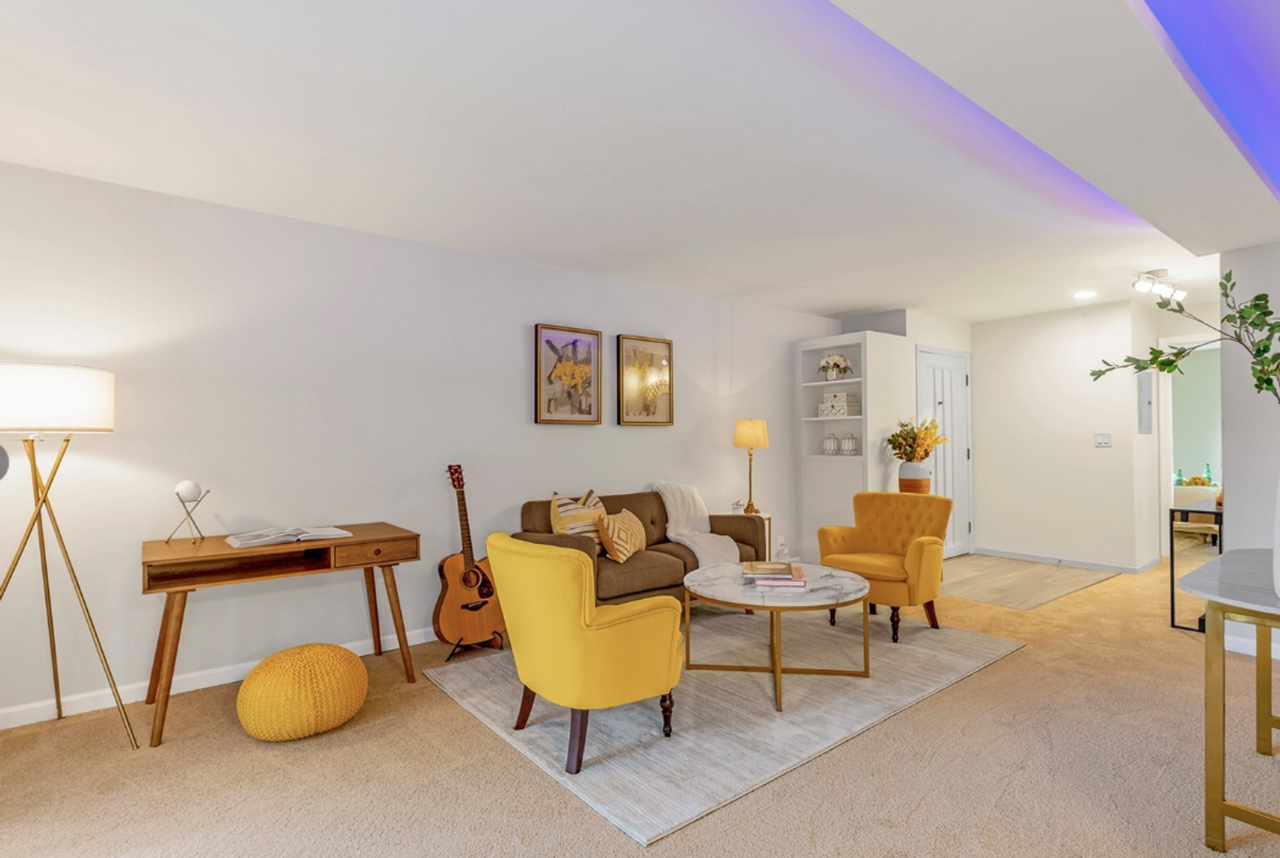 842 100th Ave Ne - Photo 5 of 20