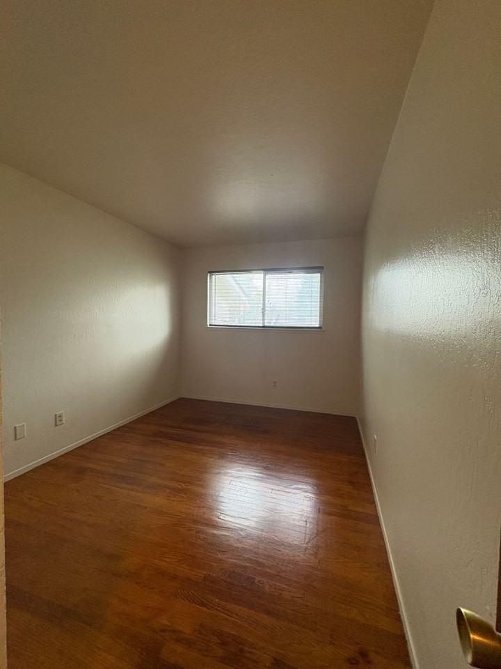 820 Bryte Ave - Photo 7 of 10