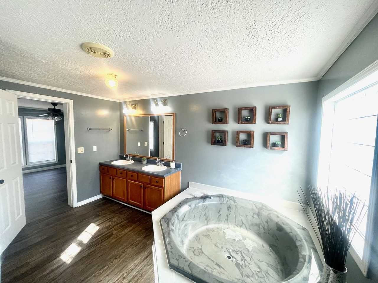 69 Reaves Rd - Photo 5 of 8