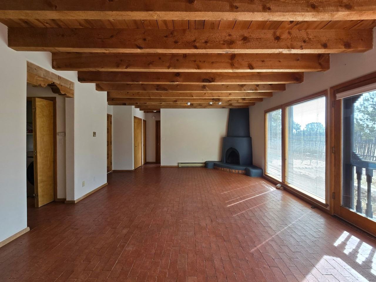 22 Encantado Cir - Photo 2 of 27