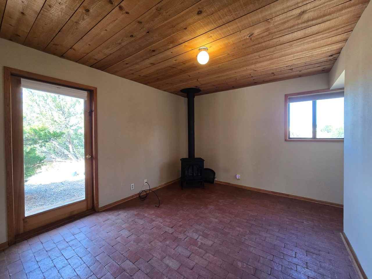 22 Encantado Cir - Photo 7 of 27