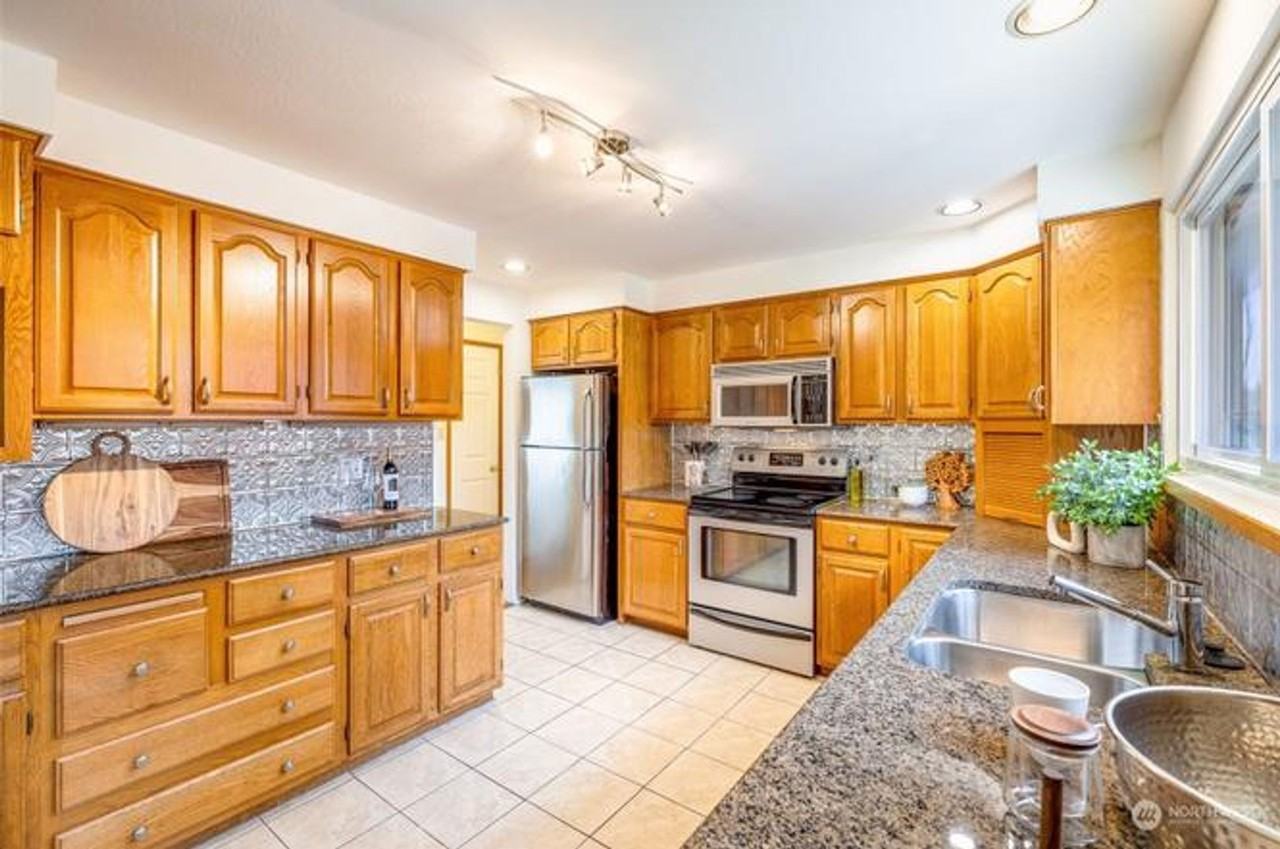 15822 5th Pl S - Photo 6 of 14