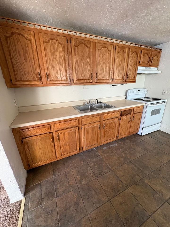 1943 Northwyck Dr - Photo 3 of 16