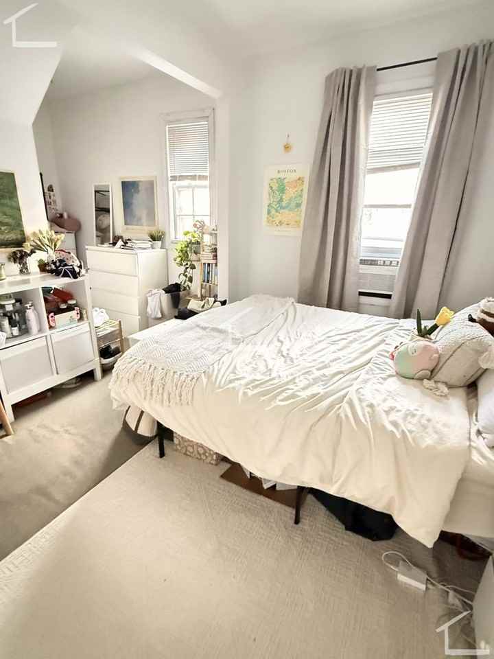 144 Kilsyth Rd - Photo 3 of 13