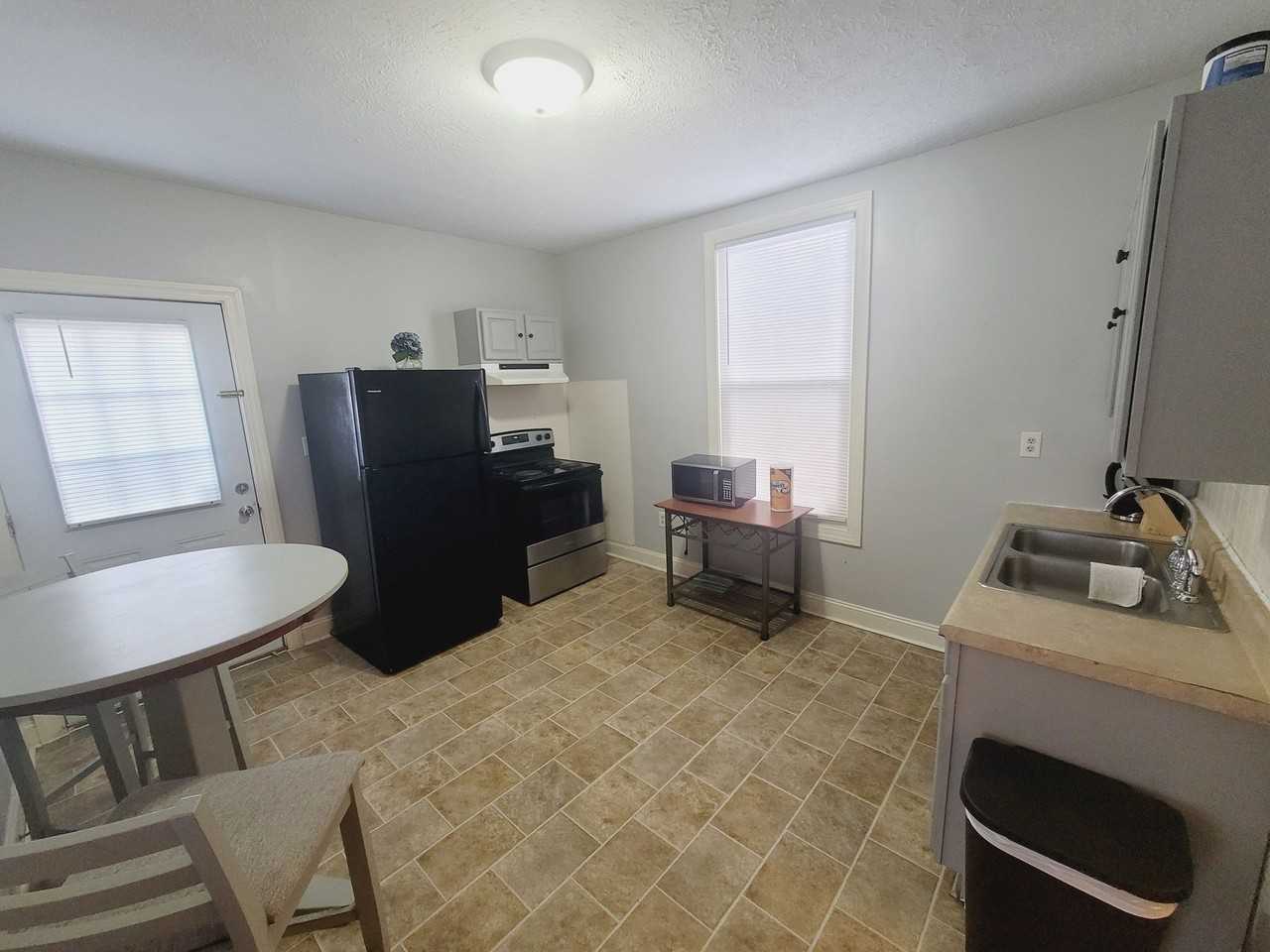 1000 Taylor St - Photo 5 of 20