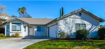 featured image of 1612 Skyview Dr