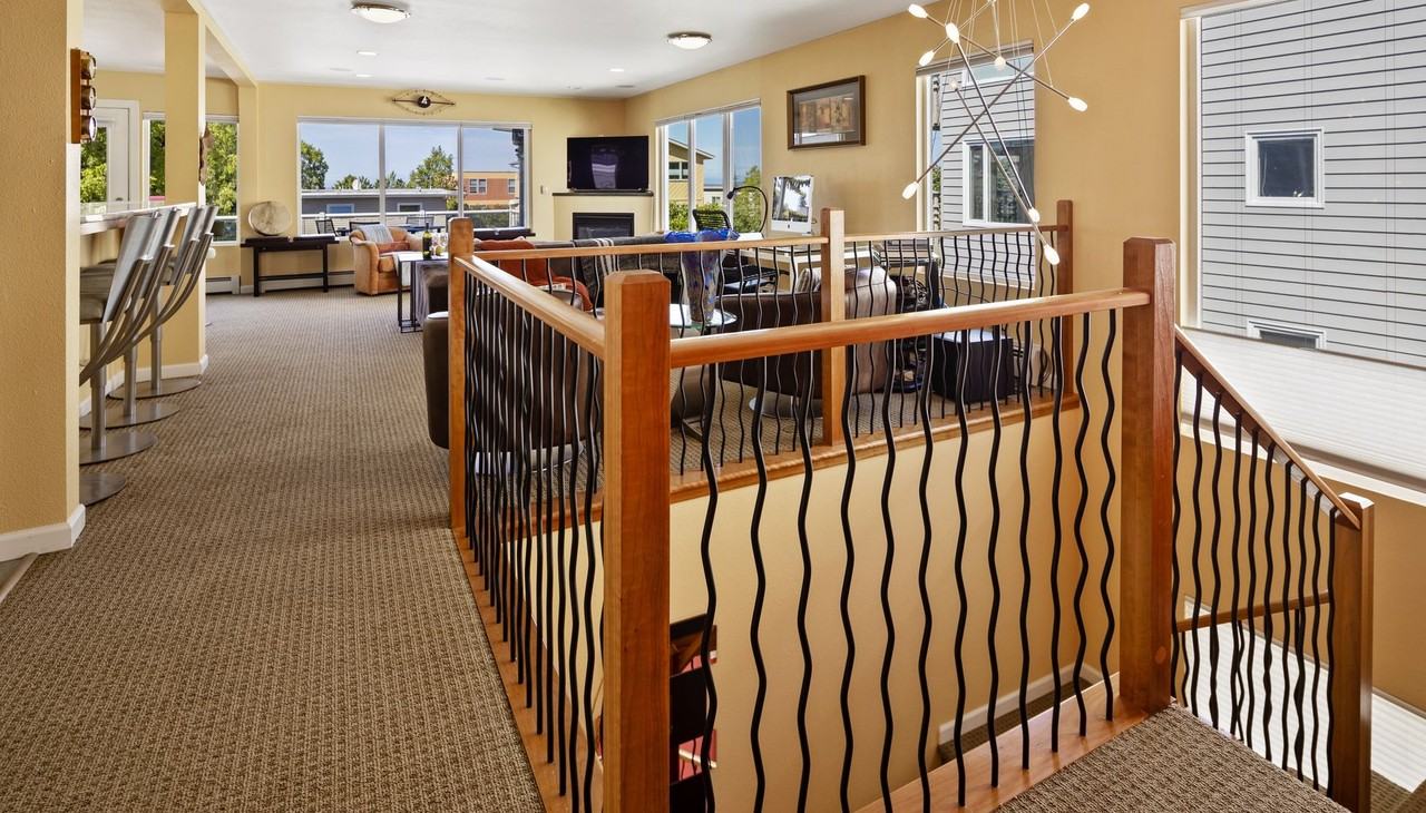 617 N St - Photo 2 of 22