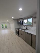 2017 N Hubbard St #2017A - Photo 1 of 1