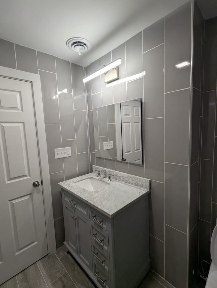 2017 N Hubbard St #2017A - Photo 6 of 14