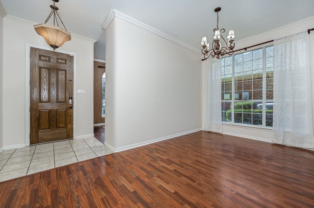 1281 Golf Club Dr #NA - Photo 3 of 17