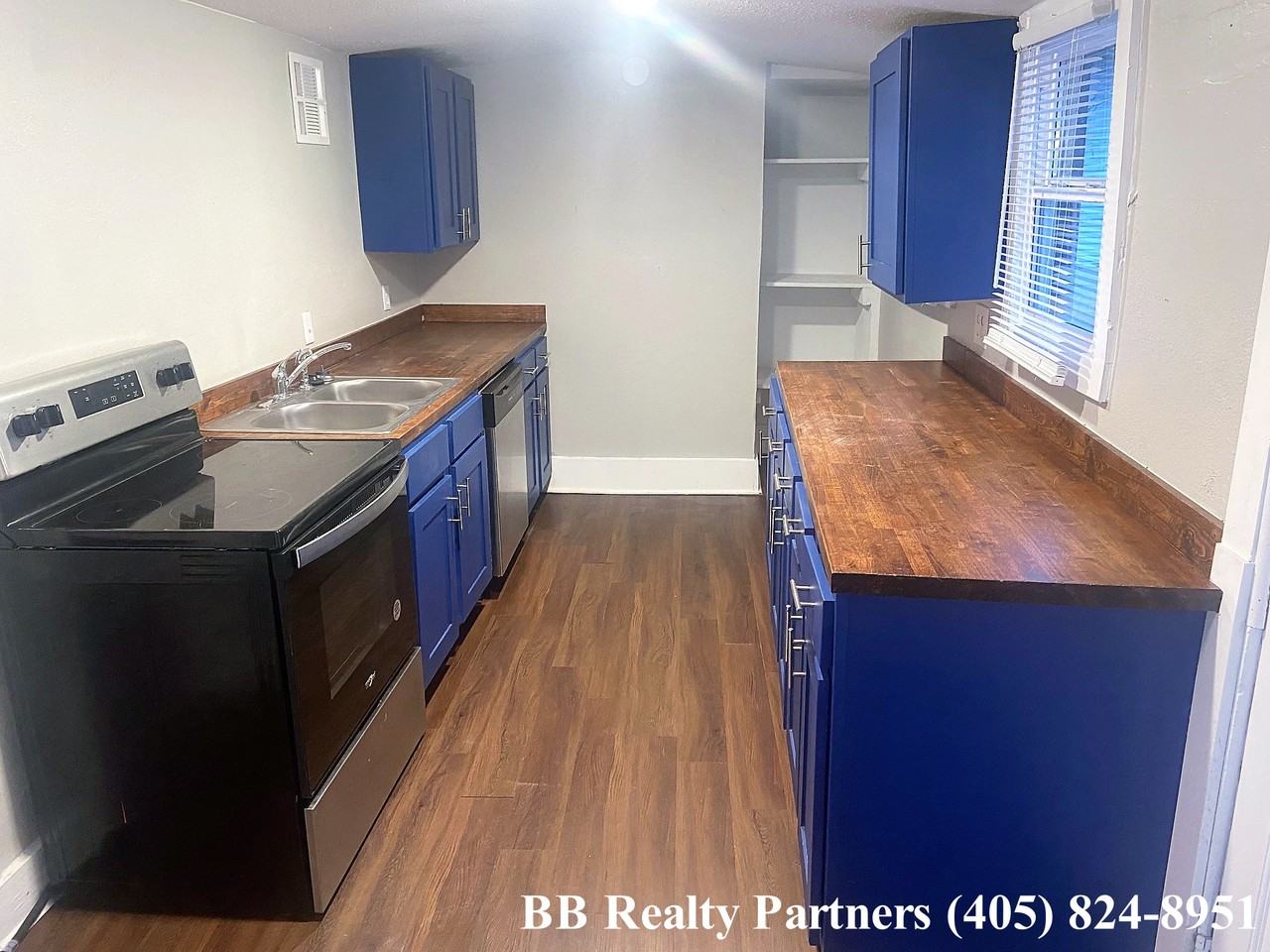 1121 S Quaker Ave #NA - Photo 5 of 15