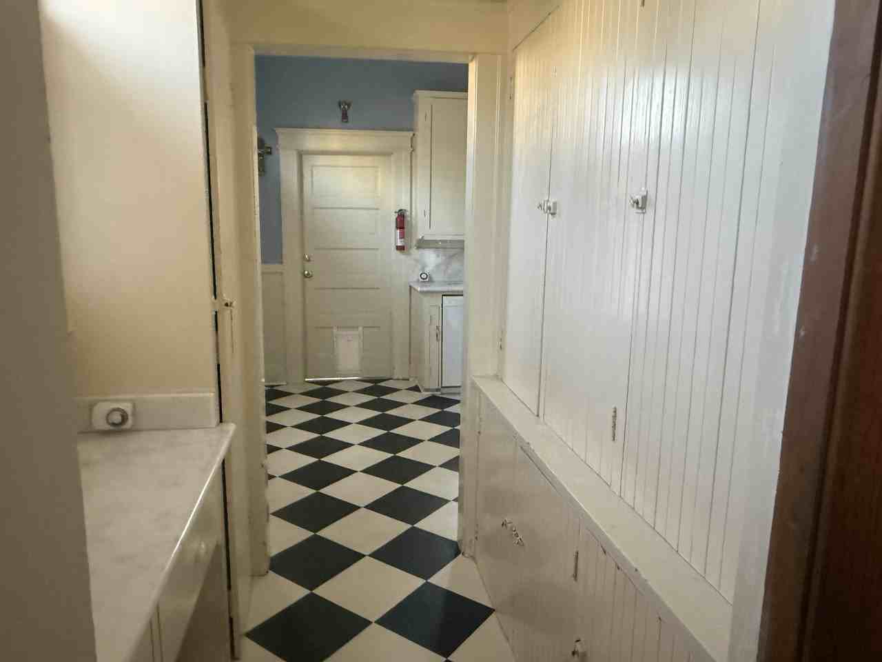 92 N Fir St #NA - Photo 7 of 11