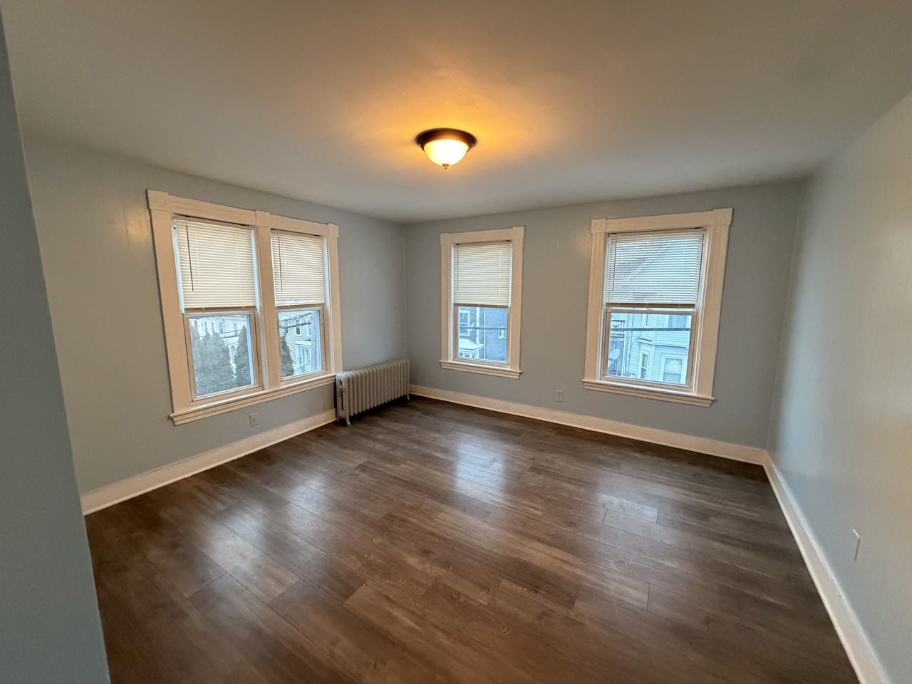 51 18th St #2 - Photo 2 of 11