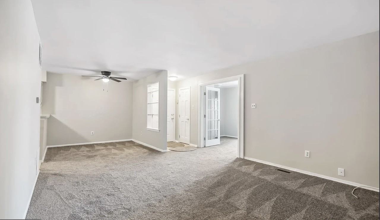 15 Devon Pl #15 - Photo 2 of 21