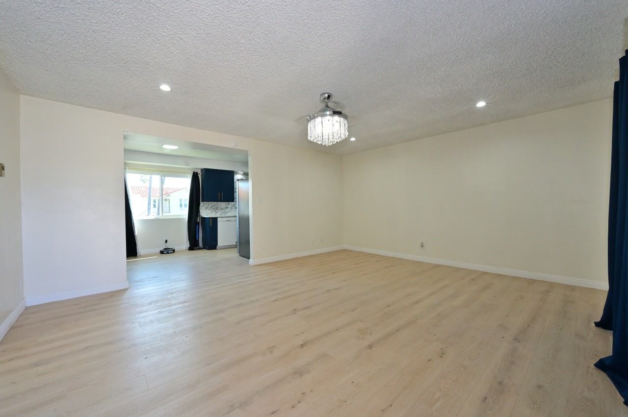 1715 S 5th St #E - Photo 7 of 50