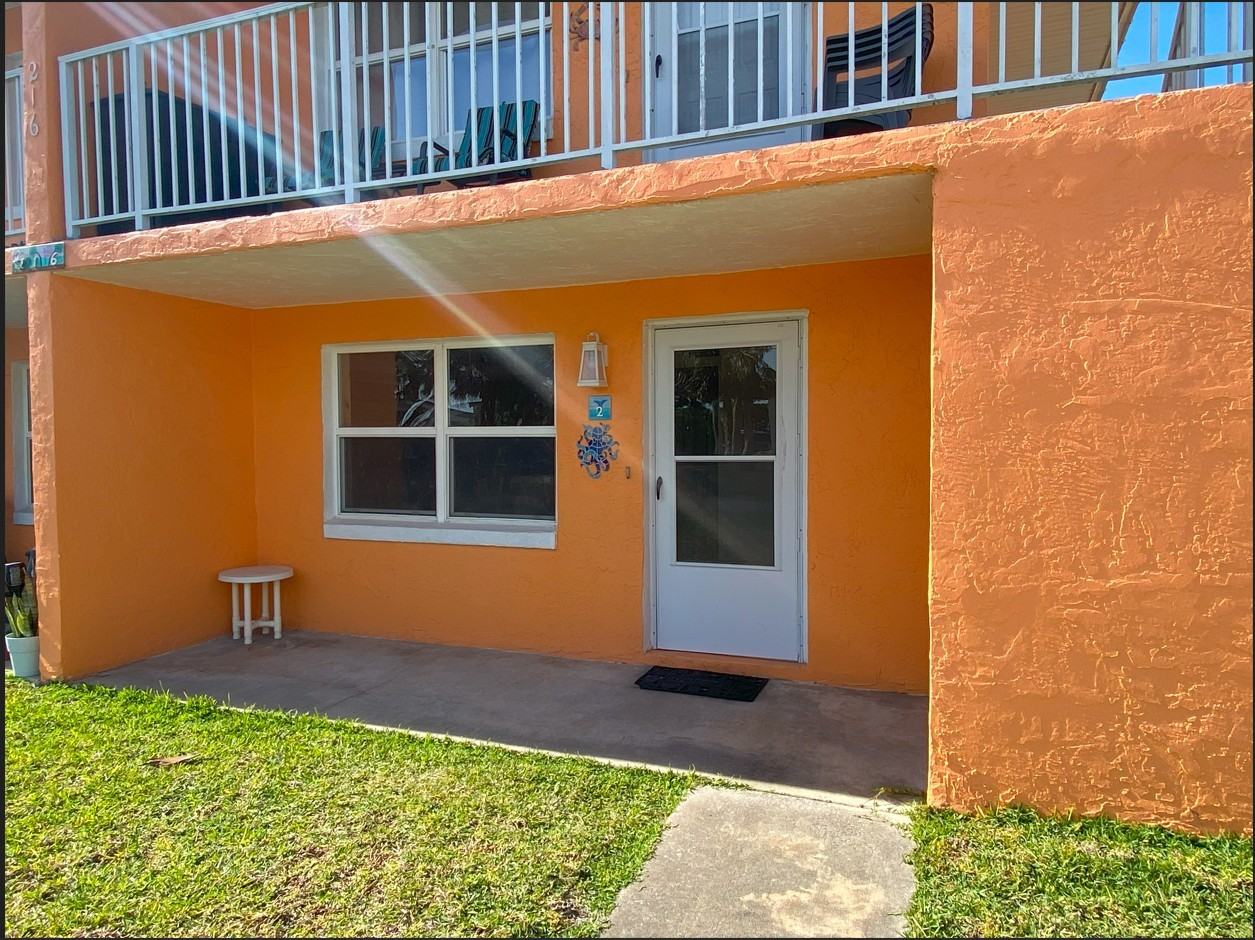 216 N 4th St #2 - Photo 2 of 22