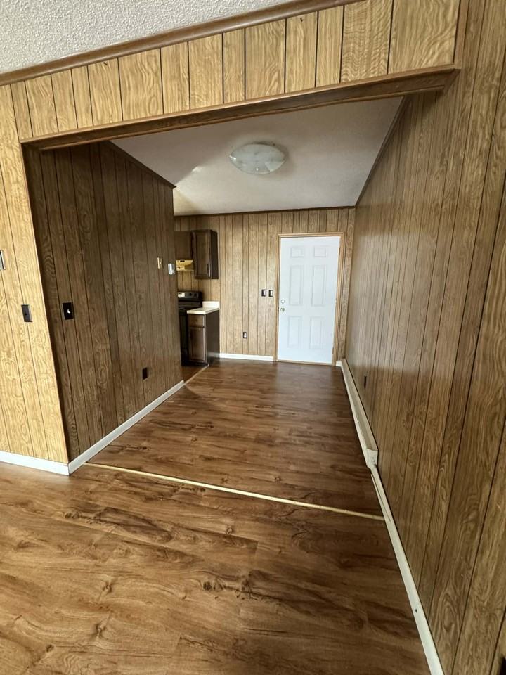 103 Indian Cir #4 - Photo 3 of 16