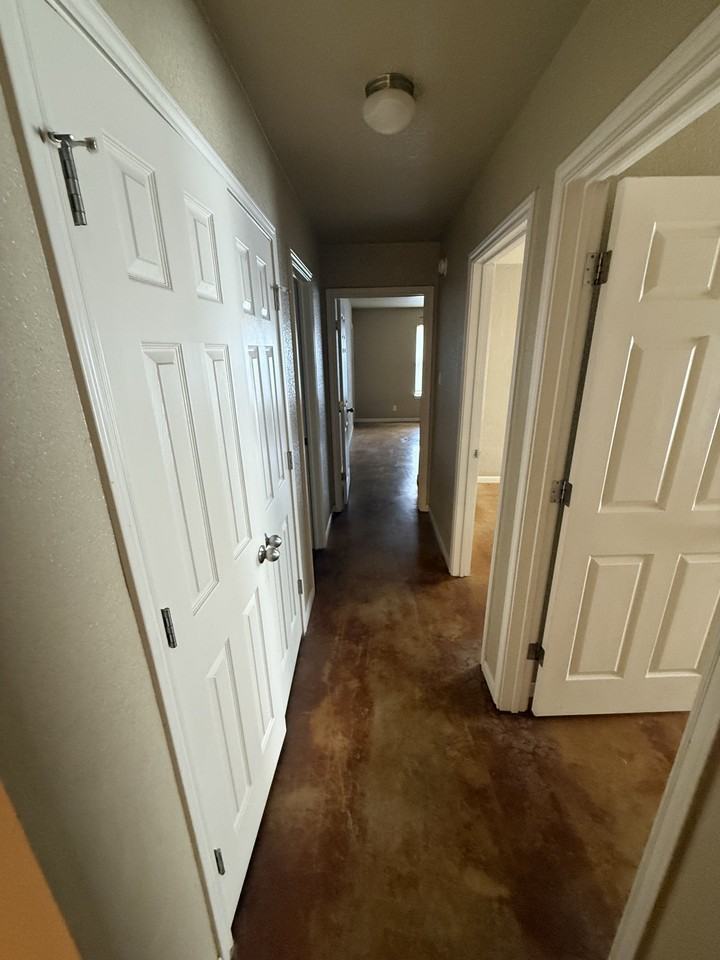 1309 Powder River Dr #B - Photo 5 of 13