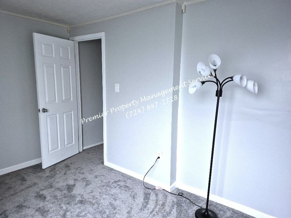 7809 Lafayette Square - Photo 6 of 14