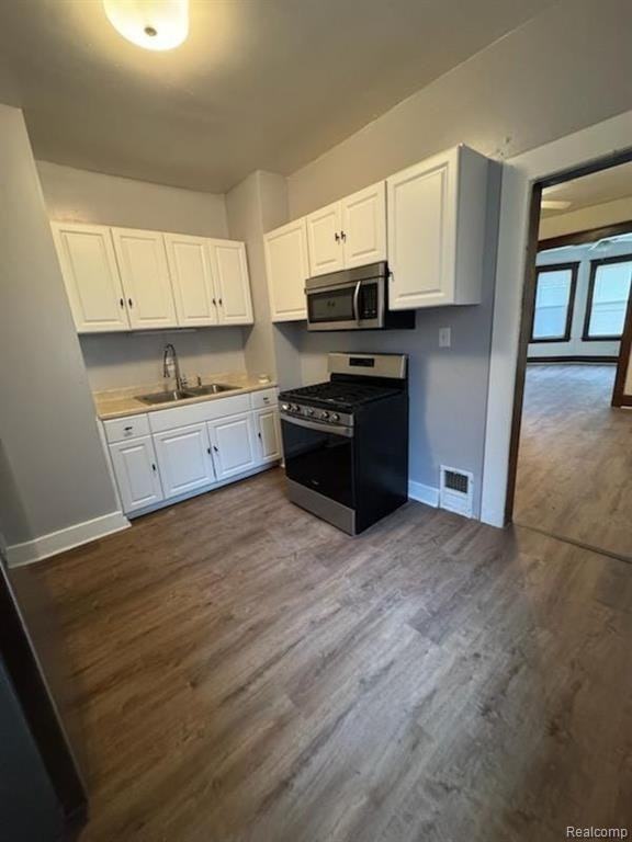 295 Marston Street, Unit 295 - Photo 3 of 8