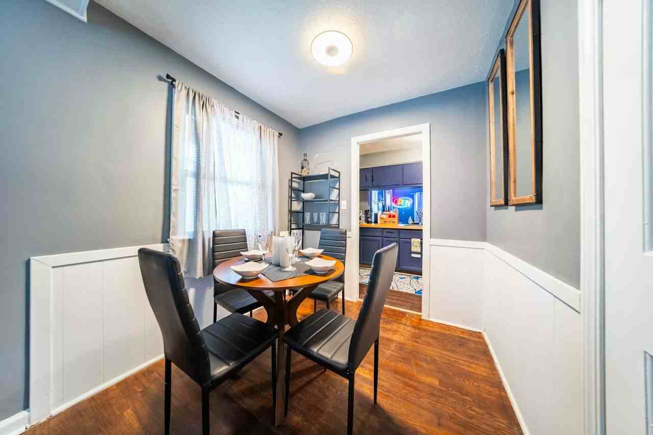 2513 Greenvale Road - Photo 5 of 35