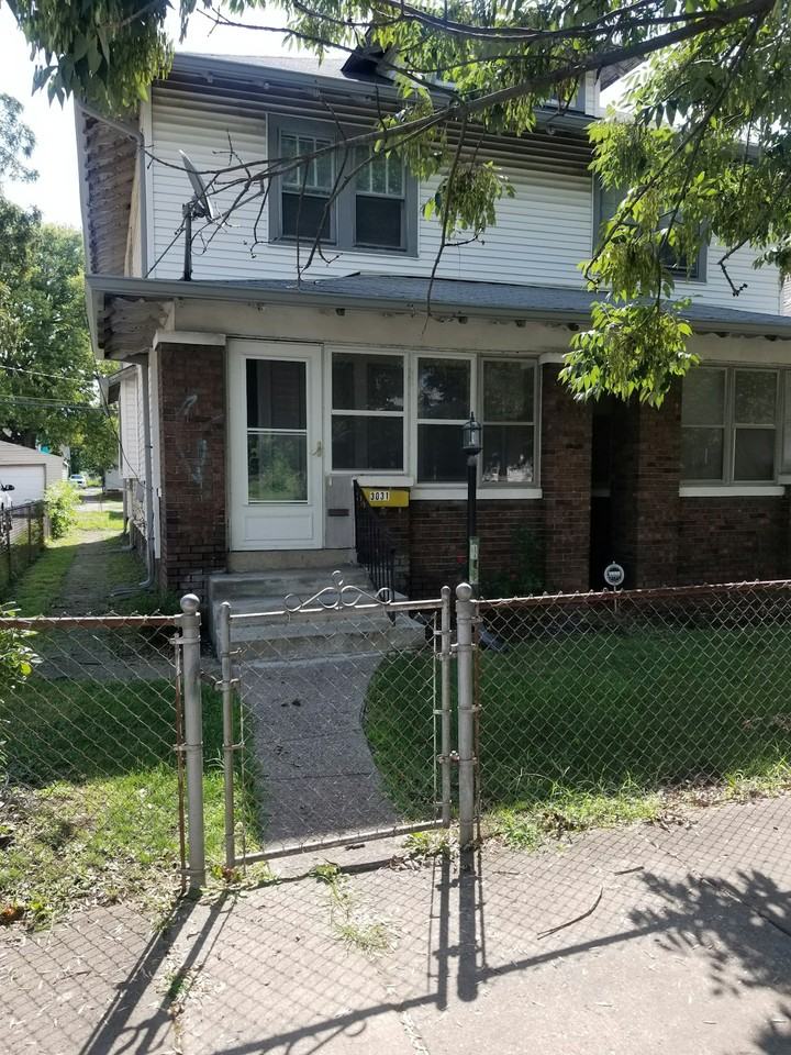 3031 Boulevard Place - Photo 2 of 8