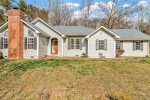 featured image of 12 Bethel Dr