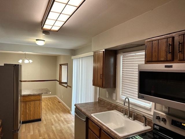 3904 Bowdoin Street - Photo 6 of 13