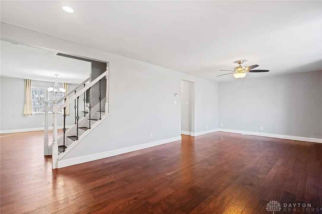 5300 Saum Street - Photo 3 of 18