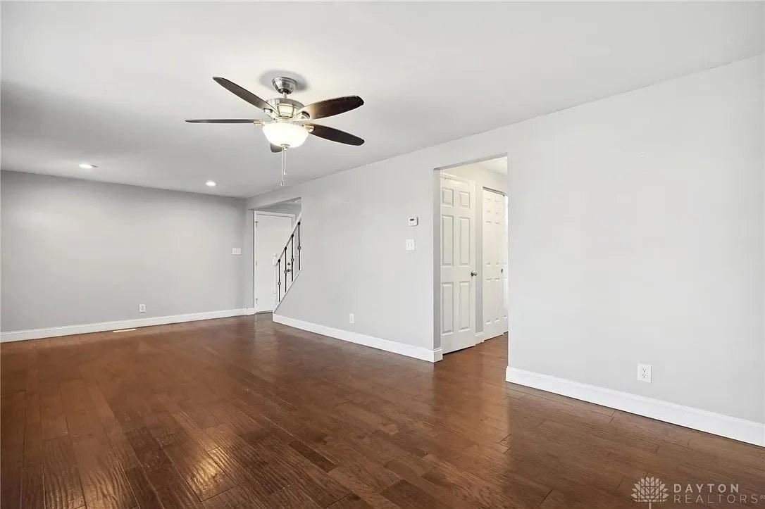 5300 Saum Street - Photo 4 of 18