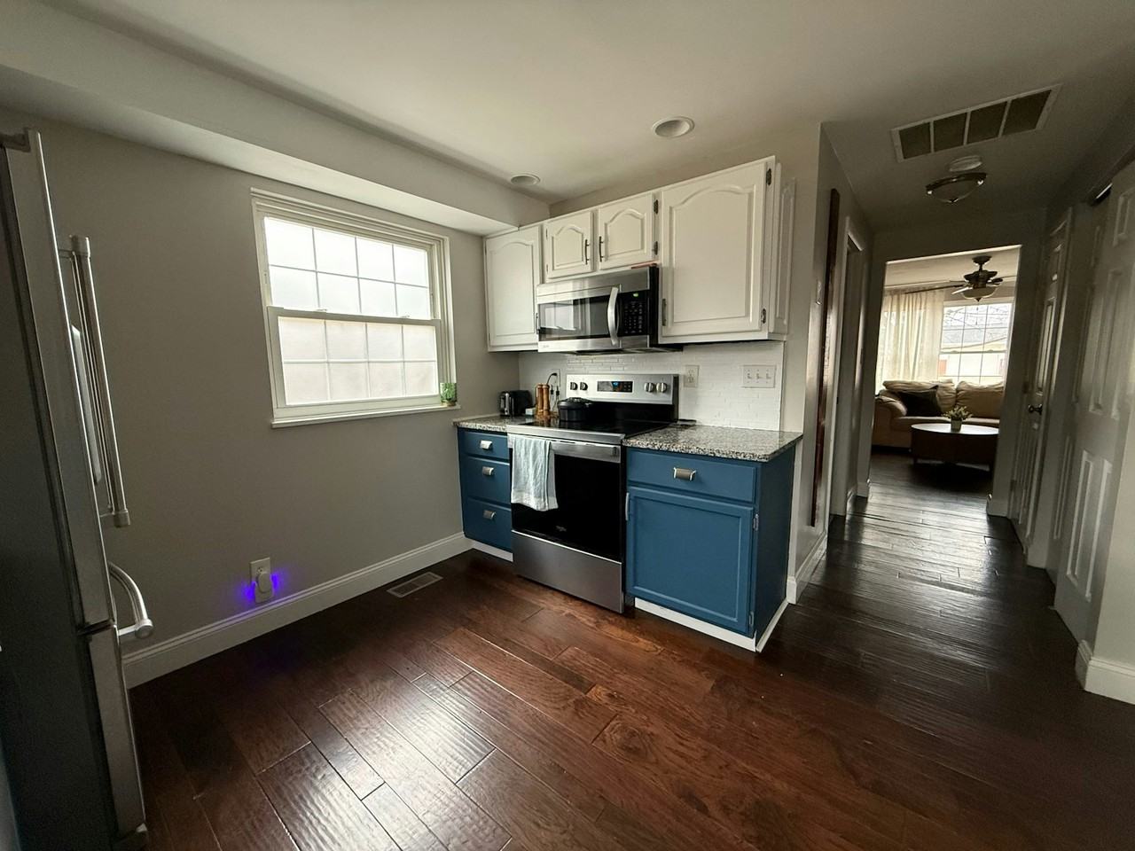 5300 Saum Street - Photo 7 of 18