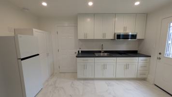 featured image of 1726 Sequoia Ave