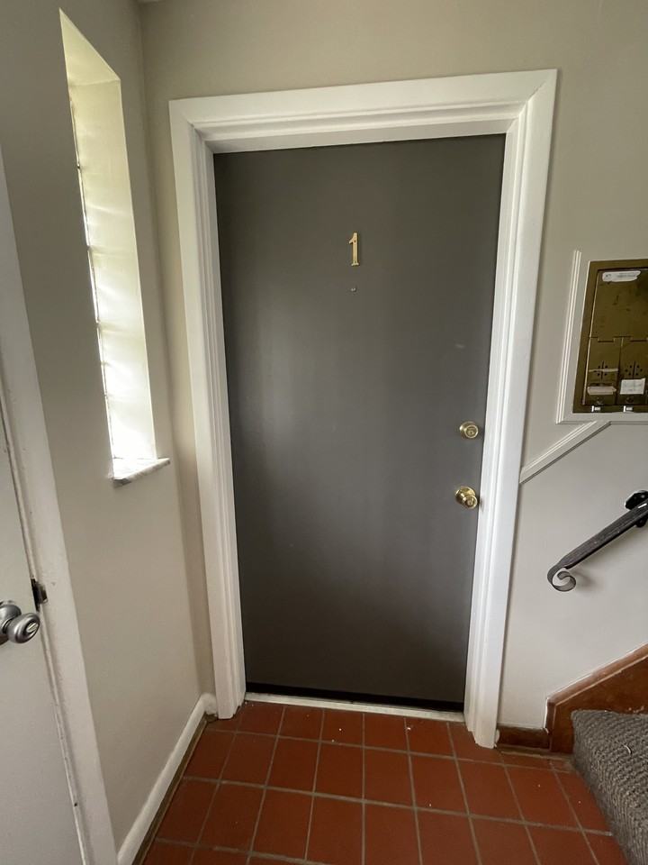 4012 O Leary Ave #3 - Photo 4 of 16