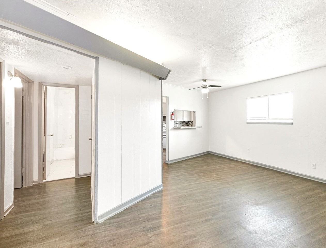 Oak Acre Apartments - Photo 3 of 5