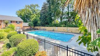 1006 Barclay Sq #1 - Photo 1 of 1