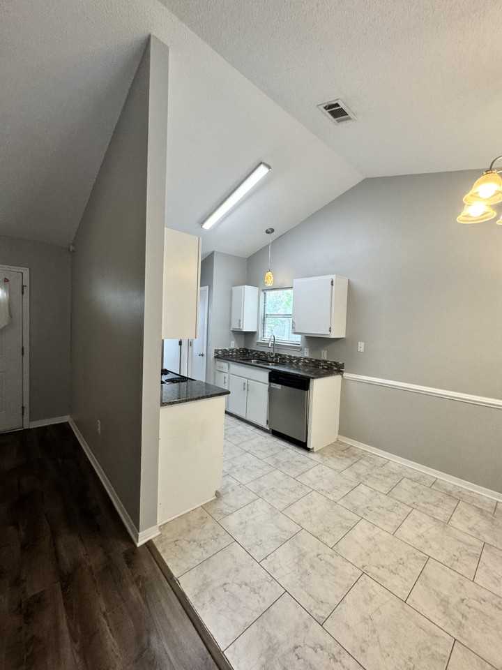 129 Oak Terrace Dr #108 - Photo 7 of 22