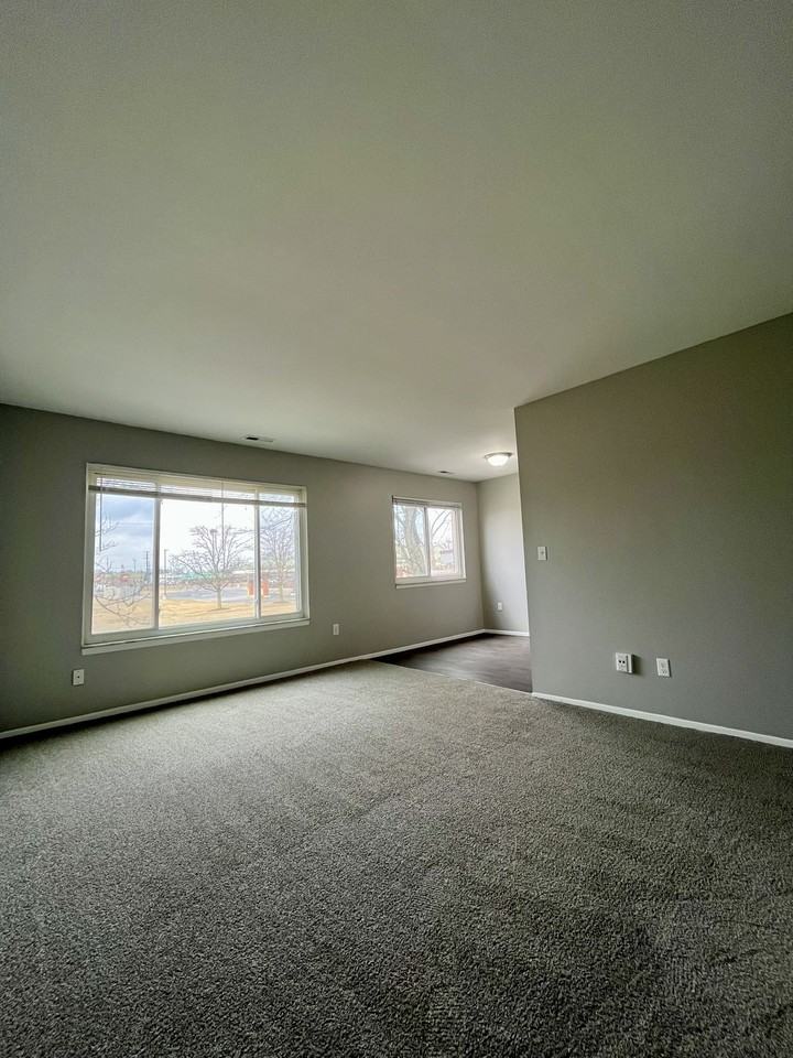 4245 Quarry Road - Photo 7 of 23