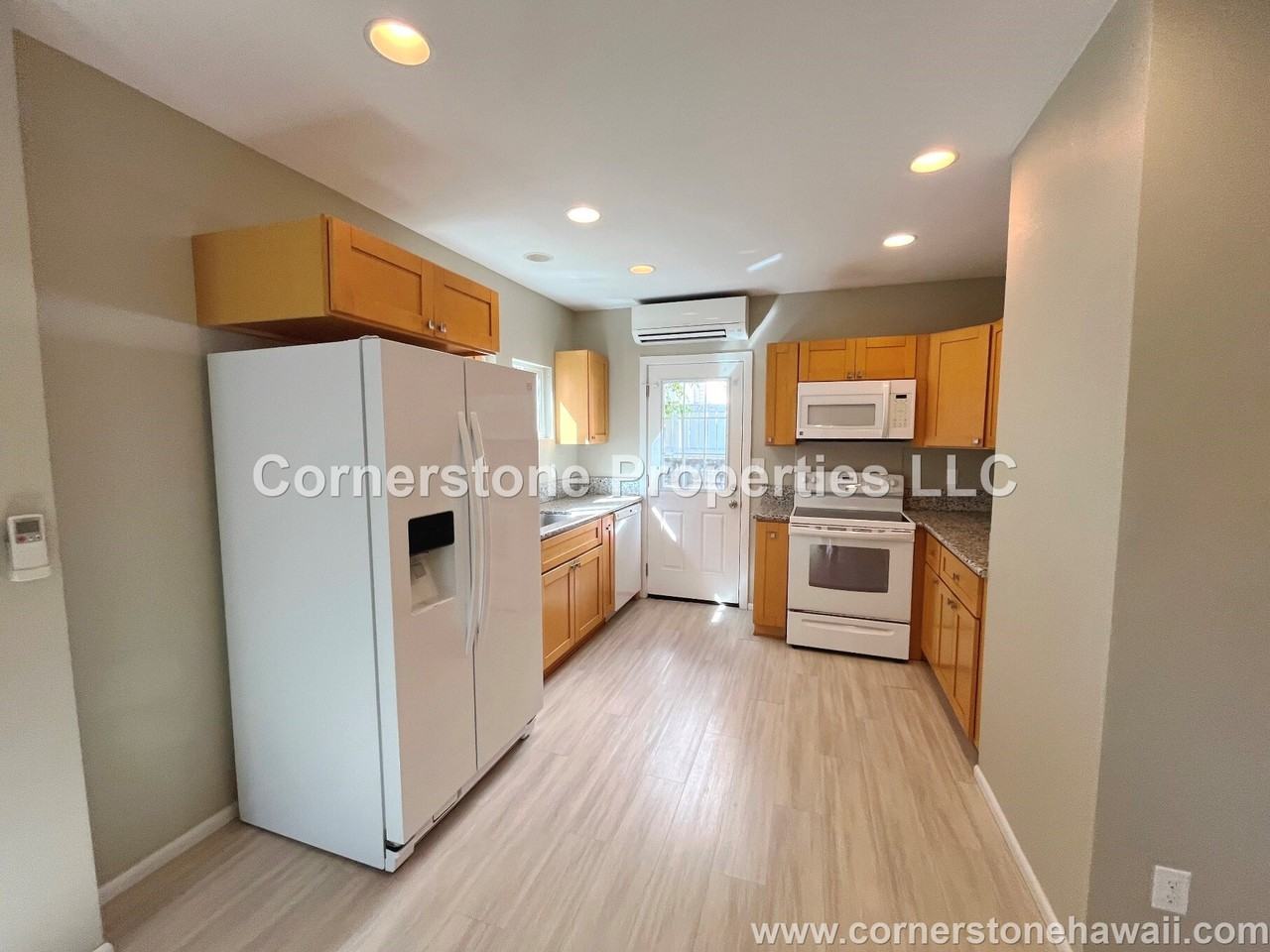 807PIK* - Photo 2 of 17